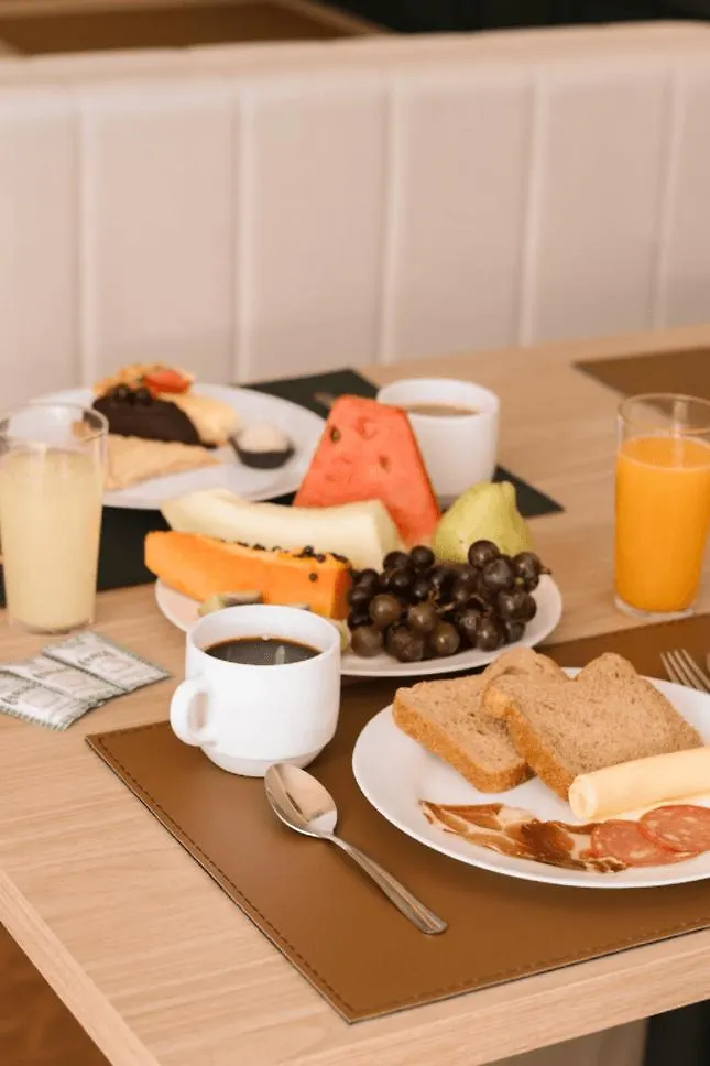 Estacao Termas Hotel ピラトゥバ 4*,
